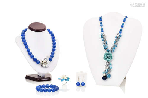 GROUP OF BLUE AGATE JEWELRY