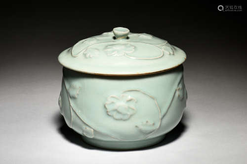 CELADON GLAZE AND CARVED 'FLOWERS' JAR WITH COVER
