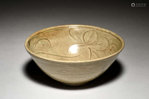 CELADON GLAZED AND CARVED 'FLOWERS' BOWL