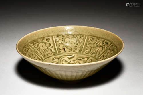YAOZHOU WARE CARVED FLOWERS BOWL