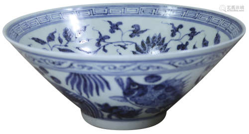 Qing Dynasty (1644 - 1930) 清 青花瓷 魚紋碟