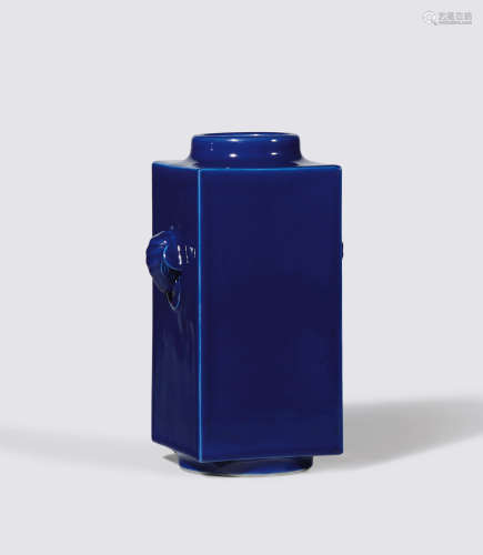 清光绪 霁蓝釉琮式瓶