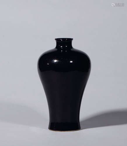 清代 紫金釉梅瓶