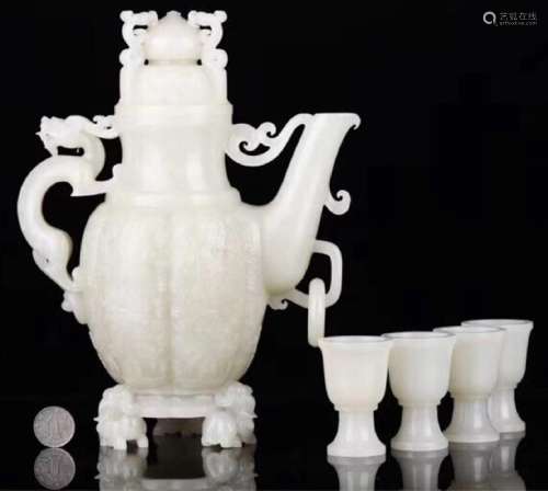 HETIAN JADE CARVED TEAPOT AND CUP SET