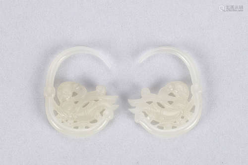 Pair of Chinese white jade earring.