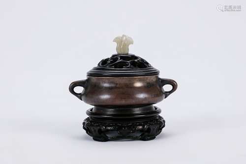 Chinese bronze incense burner.