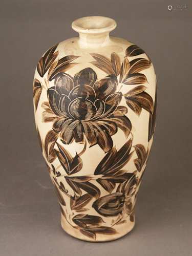 Meiping vase - China Cizhou style, stoneware with cream-colored glaze, blossoming peonies<br />branches in dark brown, stand base unglazed, H.ca.30cm