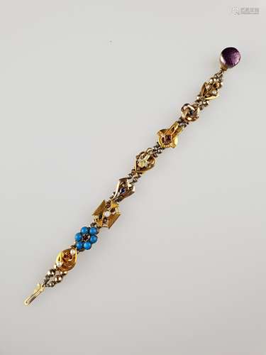 Armband mit Schiebeelementen - aus acht fein gearbeiteten Jugendstil-Schiebern, diverse<br />Formen und Ausführungen, tlw.8Kt.Gelbgold, Emailauflage, farbiger Steinbesatz und Perlenzier, blaue Blüte Glaspaste, verbunden durch Kugelketten, Knopfelement am Verschluss gestempelt Silber 925, Trage-und Altersspuren, Email berieben bzw. leicht bestoßen, Gewicht ca.24,8g L.ca.18,5cm,B.bis ca.1,5cm