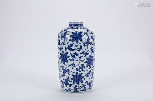 Chinese blue and white porcelain vase, Yongzheng mark.
