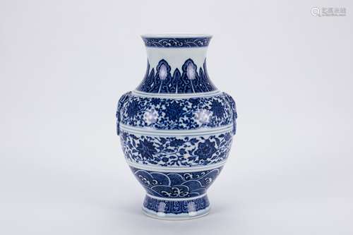 Chinese blue and white porcelain vase, Qianlong mark.