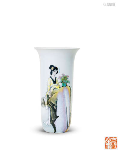 戴荣华 当代（1996年）作 综合装饰秾丽最宜新着雨瓶