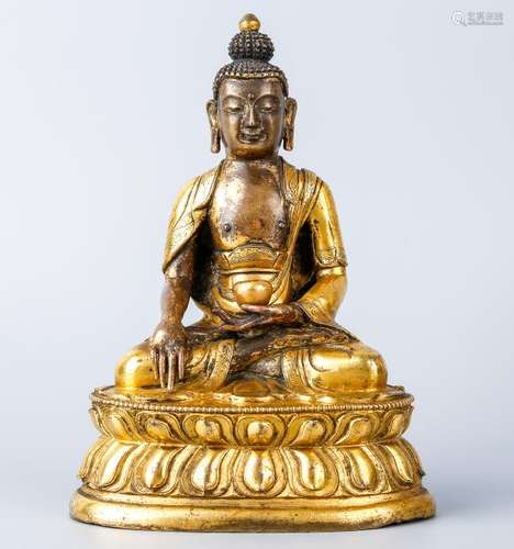 A Chinese Tibetan Gilt Bronze Buddha Shakyamuni