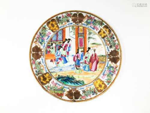 A 19th Century Guangcai 'Figure' Dish