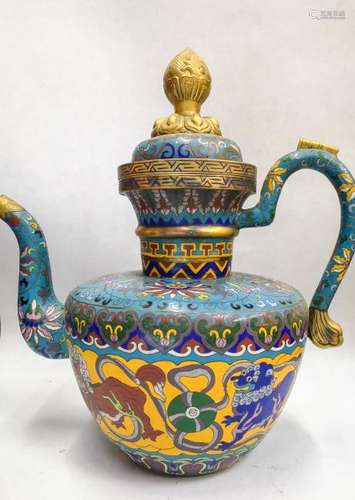 A Fine Cloisonne Enamel 'Animal' Ewer