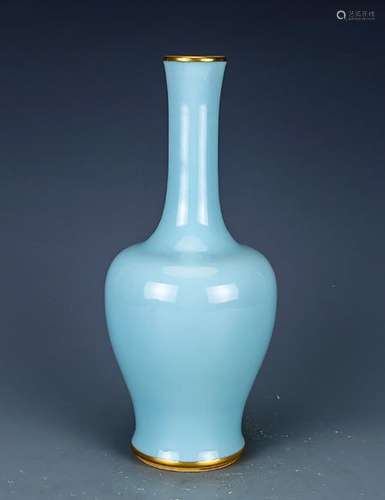 A Fine Ru-Type Glazed Vase