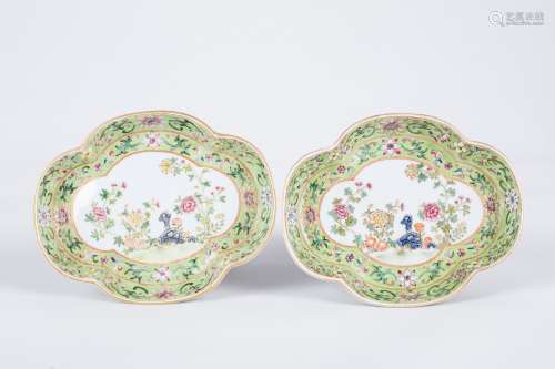 Pair of Chinese famille rose porcelain dishes, Qianlong mark.