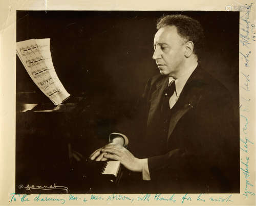 “波兰著名钢琴家” 阿图尔·鲁宾斯坦（Artur Rubinstein） 亲笔签名照