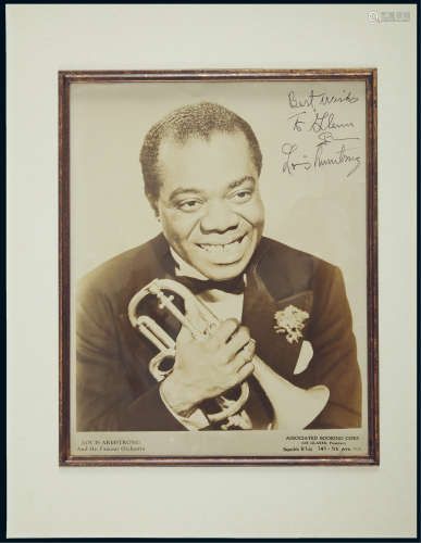 “爵士音乐的灵魂人物”路易斯·阿姆斯特朗（Louis Armstrong）亲笔签名照