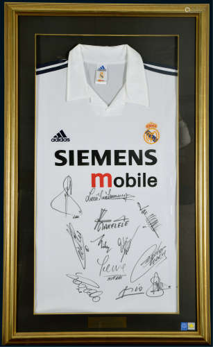 2002-2003赛季皇家马德里足球队全队签名球衣