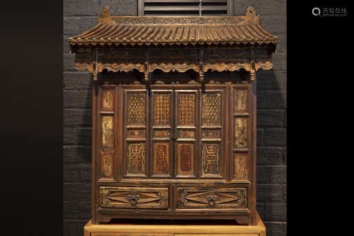 antique Chinese ancestor’s worshipping altar in wood with original polychromy