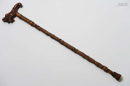 Chinese walkingstick with sculpted decor