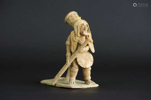 original Jama Coaque-Culture tomb figure in earthenware : a shaman in full pontificals