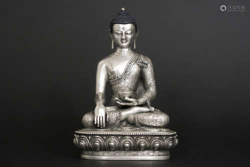 very nice oriental “Bouddha Sakyamuni” housetemple sculpture in silver