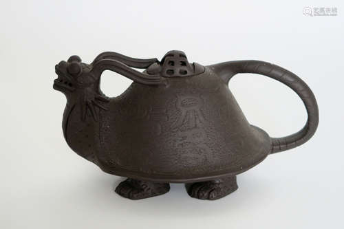 Chinese tea pot in (twice) marked Yixing earthenware