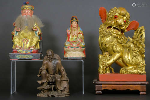 4 Chinese sculptures in wood