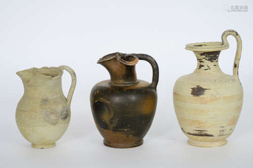 Ancient Roman tomb find from southern Italy with 3 onoichoes in earthenware from the 4th century BC