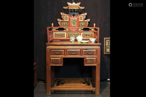 antique Chinese Qing period dressing/powder-table in polychromed wood with typial small mirror