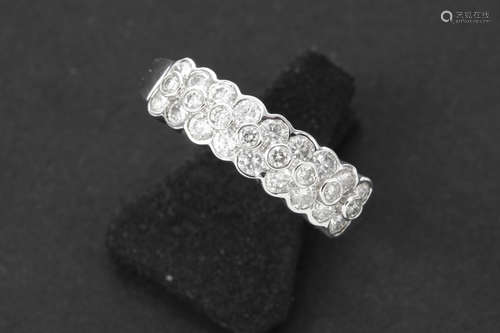 ring in white gold (18 carat) with ca 1 carat of very high quality brilliant cut diamonds