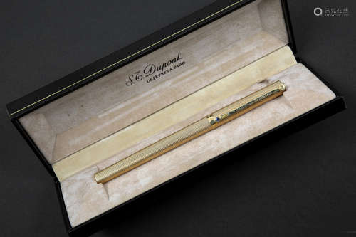 ”Dupont” ballpoint pen with a small sapphire – with its case and box – marked