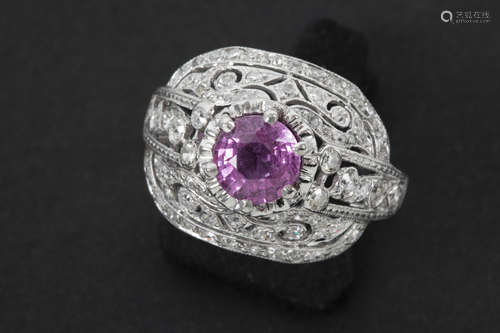 Art Deco-style ring in grey gold (18 carat) with a more then 1 carat pink sapphire and ca 0,60 carat of old brilliant and eight cut diamonds