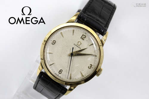 fifties’ vintage “Omega Cal. 283 – 2686” wristwatch in yellow gold (18 carat) – marked