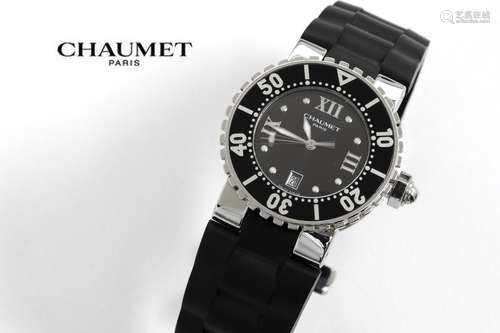 completely original “Chaumet Class One” ladies’ wristwatch in steel (with black enamel) –  marked