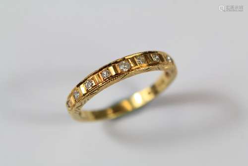 A Vintage 18ct Yellow Gold Half Eternity Diamond Ring