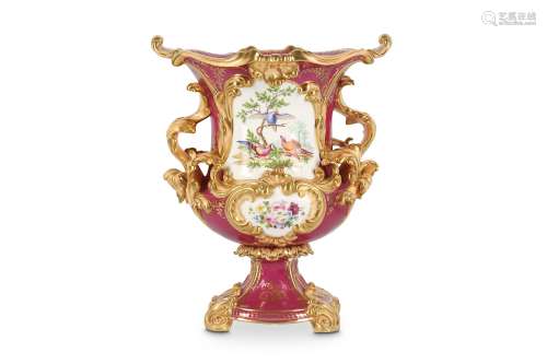 A 19TH CENTURY MINTON PORCELAIN 'NEW VASE', CIRCA 1838-40 of Rococo form with scrolling acanthus