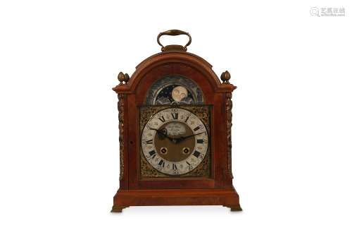 A GEORGE III STYLE WALNUT AND BRASS MOUNTED BRACKET / TABLE CLOCK WITH MOONPHASE the case of break-