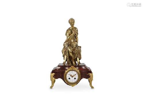 A LATE 19TH / EARLY 20TH CENTURY FRENCH ROUGE GRIOTTE MARBLE AND GILT BRONZE FIGURAL MANTEL CLOCK