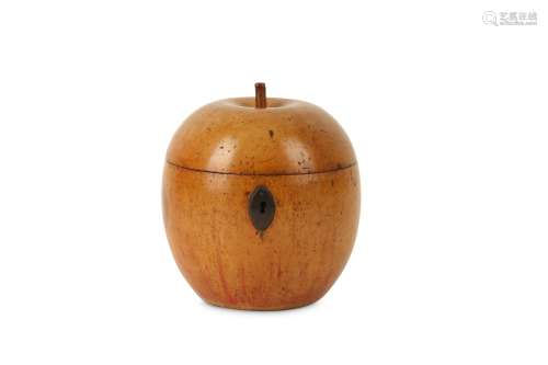 AN EARLY 19TH CENTURY FRUITWOOD TEA CADDY MODELLED AS AN APPLE of naturalistic polished form with