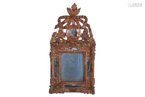 A SMALL 18TH CENTURY ITALIAN GILTWOOD WALL MIRROR of rectangular form with marginal plates,