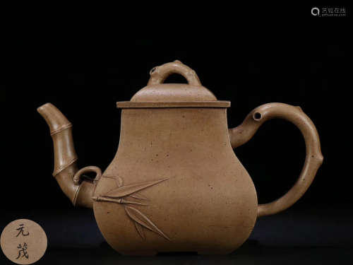 A BAMBOO SHAPED TEAPOT WITH MARK