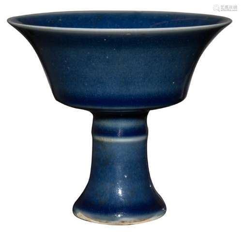 A Chinese blue glazed stemcup, marked, H 9 cm