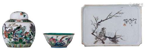 A Chinese famille verte pot and cover, floral decorated;