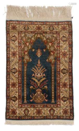 An Oriental silk prayer rug, 49,5 x 71 cm