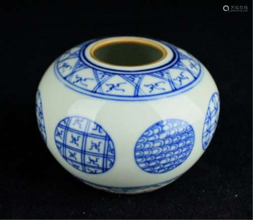 Chinese Qing Porcelain Blue&White Jar