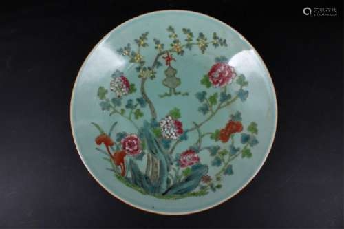 Chinese Qing Porcelain Famille Rose Plate