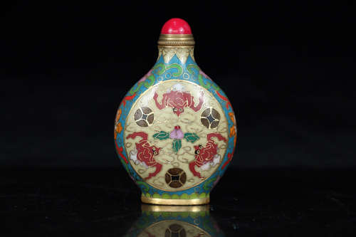 A FLORAL PATTERN CLOISONNE SNUFF BOTTLE