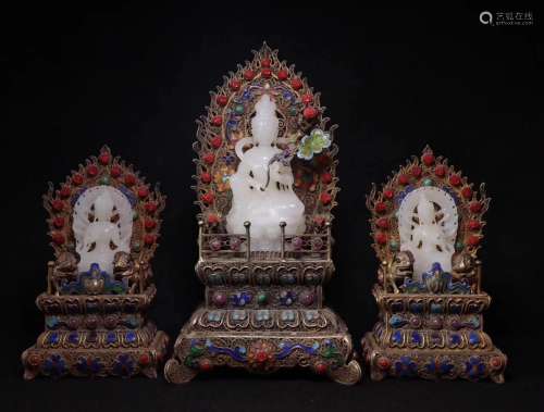 17-19TH CENTURY, A SET OF GILT SILVER GUANYIN DESIGN HETIAN JADE ORNAMENTS, QING DYNASTY